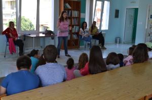 Από προηγούμενή μας επίσκεψη στην παιδική βιβλιοθήκη του Αγίου Λουκά